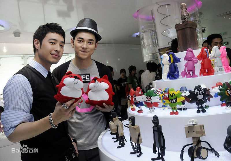 潘玮柏(Wilber Pan)合照素颜照相册