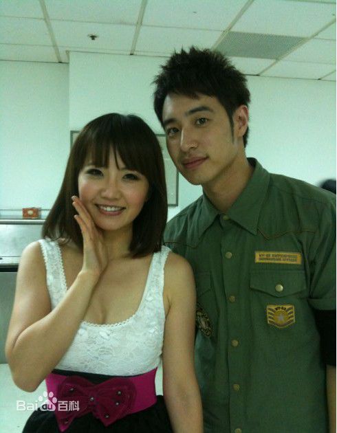 潘玮柏(Wilber Pan)合照素颜照相册