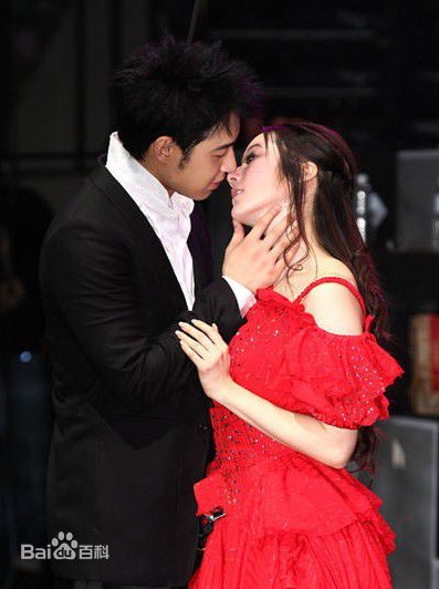 潘玮柏(Wilber Pan)宣传性感图片图集