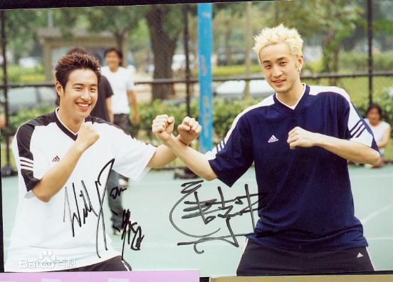 潘玮柏(Wilber Pan)生活照性感图片图集