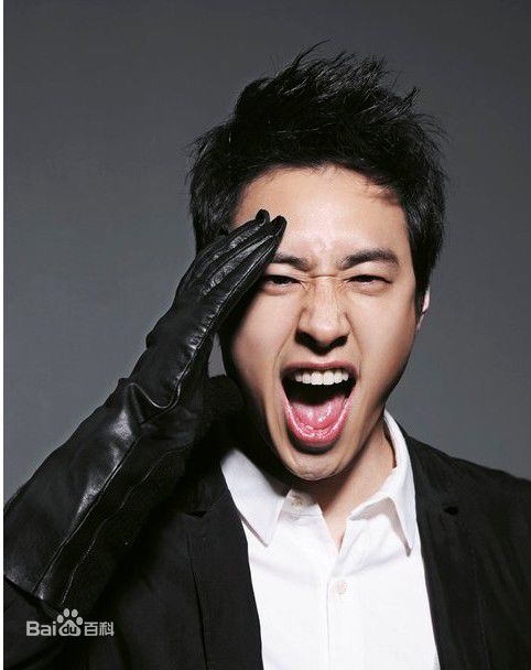 潘玮柏(Wilber Pan)最全杂志照相册