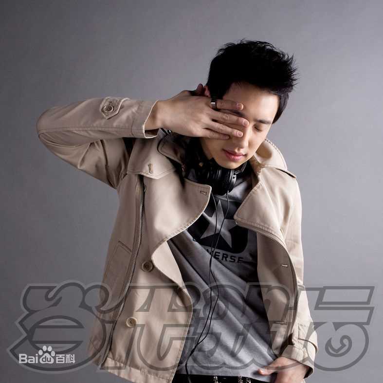 潘玮柏(Wilber Pan)最全杂志照相册