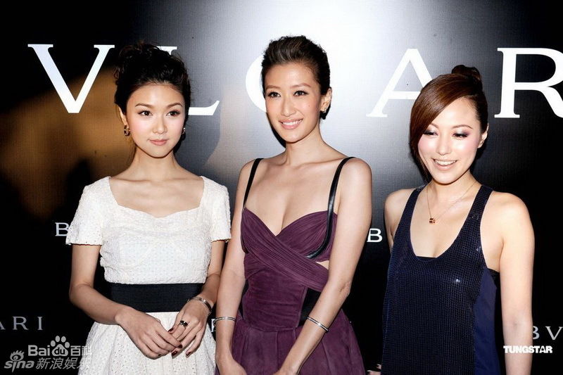 最新谢婷婷精彩图册