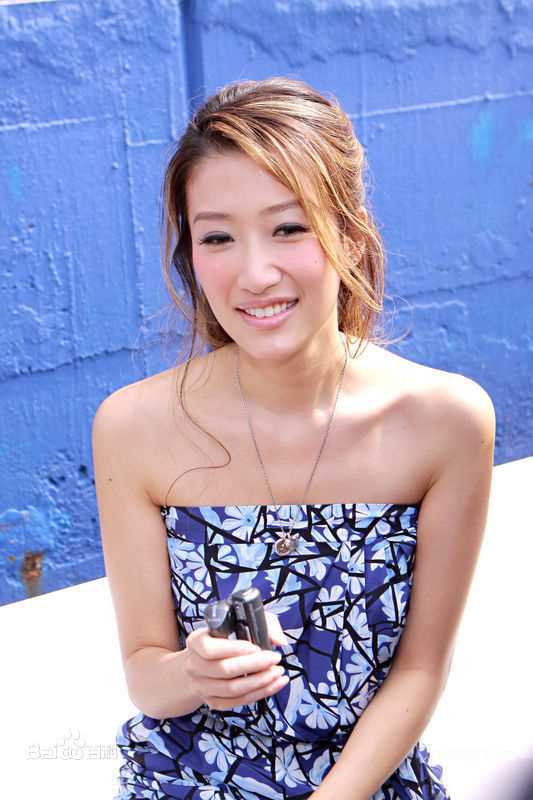 最新谢婷婷精彩图册