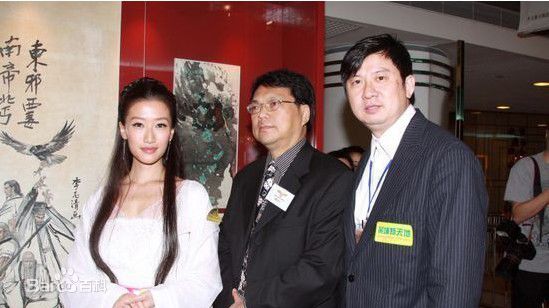 谢婷婷2010年05月01日金庸武林新天地活动照生活照相册