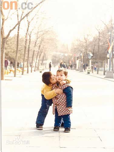 方力申(Alex Fong)小时候生活照相册