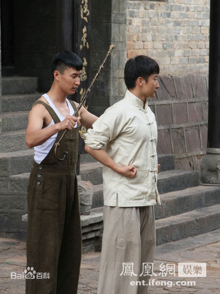 方力申(Alex Fong)2010《风雨桃花镇》最全剧照