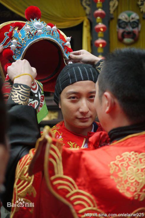 方力申(Alex Fong)2010湖南卫视勇往直前性感图片图集