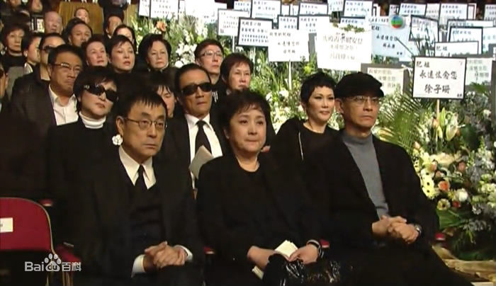 邓光荣(Alan Tang Kwong Wing)前后照片