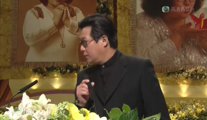 邓光荣(Alan Tang Kwong Wing)前后照片