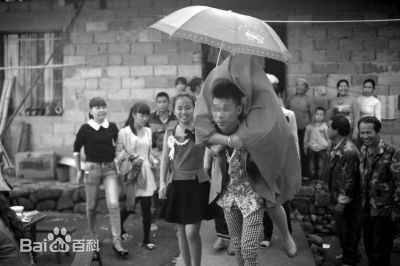 最优质邓光荣(Alan Tang Kwong Wing)生活照