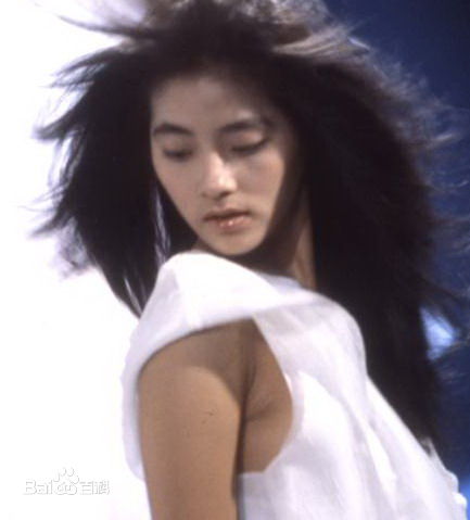 高清倪淑君(Joyce)在1984年《阴阳错》饰演张小瑜中的图集