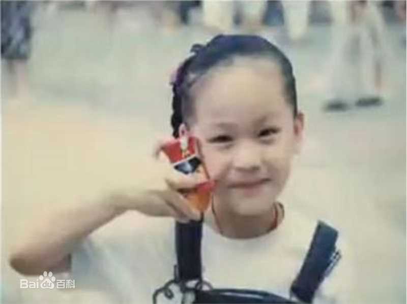 王心凌(Cyndi Wang)童年照片性感图片图集