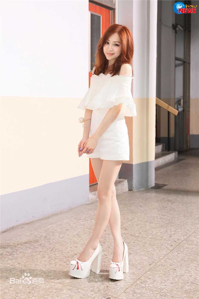 最新王心凌(Cyndi Wang)在《第10个》中的壁纸