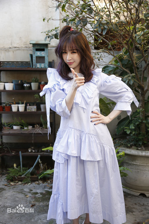 高清王心凌(Cyndi Wang)在《CYNDILOVES2SING爱。心凌》中的图集