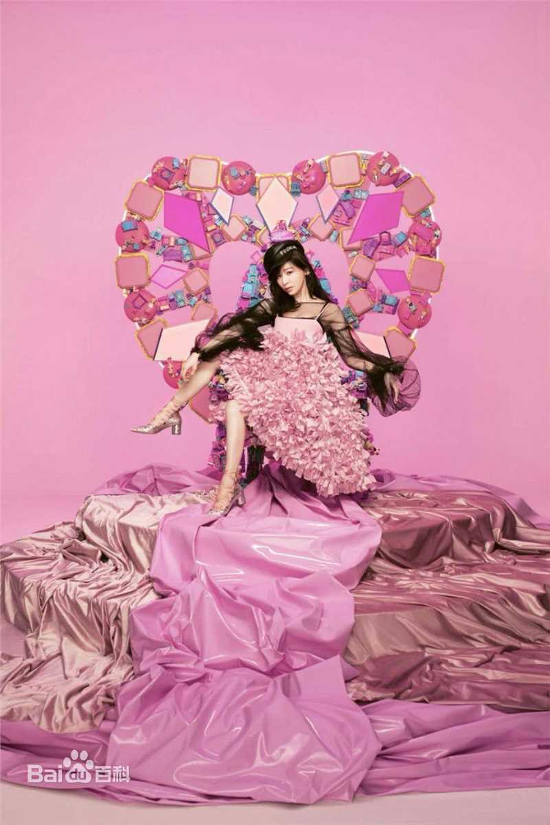 高清王心凌(Cyndi Wang)在《CYNDILOVES2SING爱。心凌》中的图集