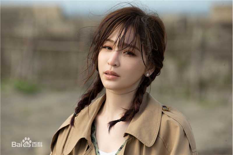 高清王心凌(Cyndi Wang)在《CYNDILOVES2SING爱。心凌》中的图集