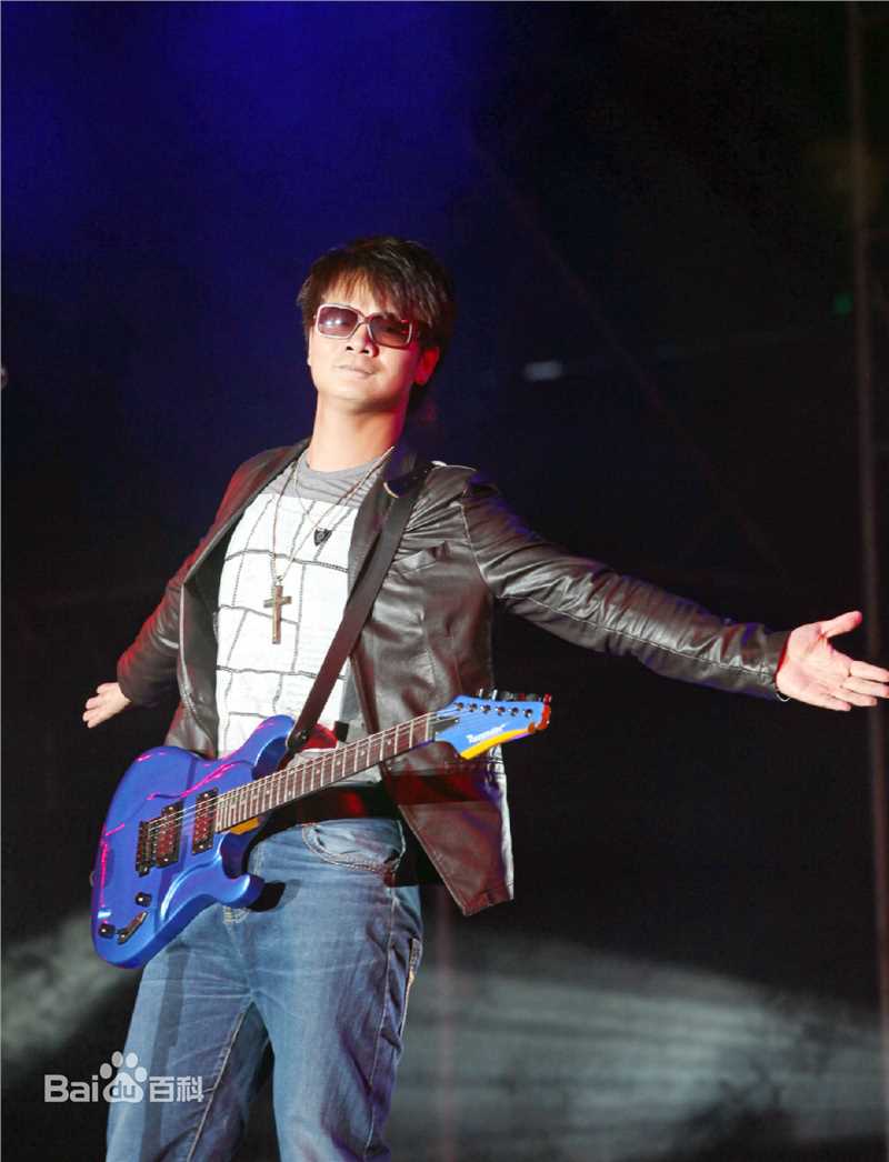 王心凌(Cyndi Wang)许嵩杨晨晖歌友会生活照相册