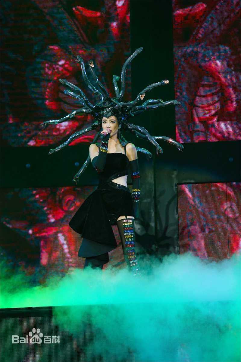 蔡依林(Jolin Tsai、 （韩）、ツァイ イーリン（日）、 （泰）)Play世界巡回演唱会素颜照相册