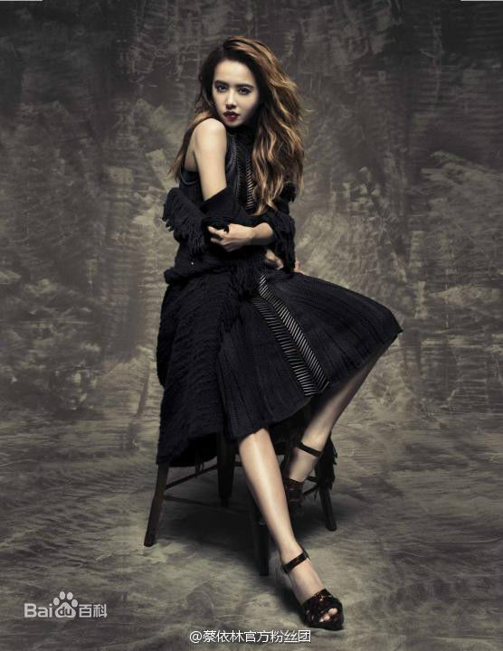 蔡依林(Jolin Tsai、 （韩）、ツァイ イーリン（日）、 （泰）)前后照片