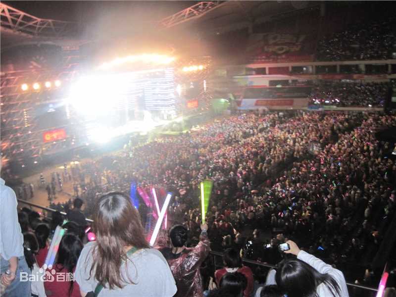 蔡依林(Jolin Tsai、 （韩）、ツァイ イーリン（日）、 （泰）)演唱会人海图壁纸壁纸