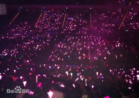 蔡依林(Jolin Tsai、 （韩）、ツァイ イーリン（日）、 （泰）)演唱会人海图壁纸壁纸