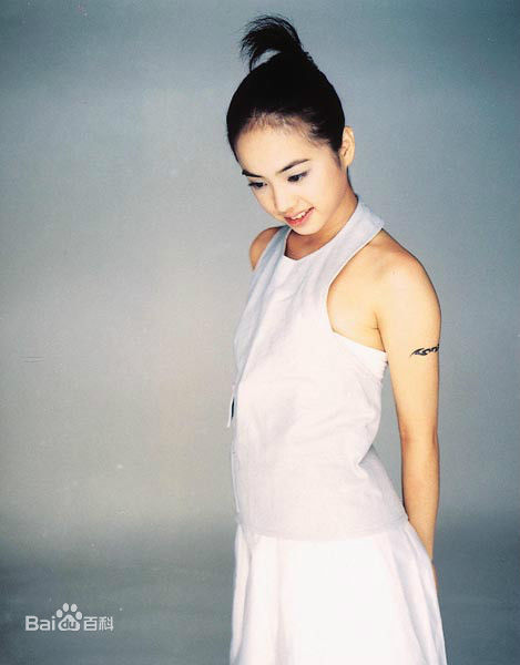 蔡依林(Jolin Tsai、 （韩）、ツァイ イーリン（日）、 （泰）)1999-2002年环球时期生活照相册