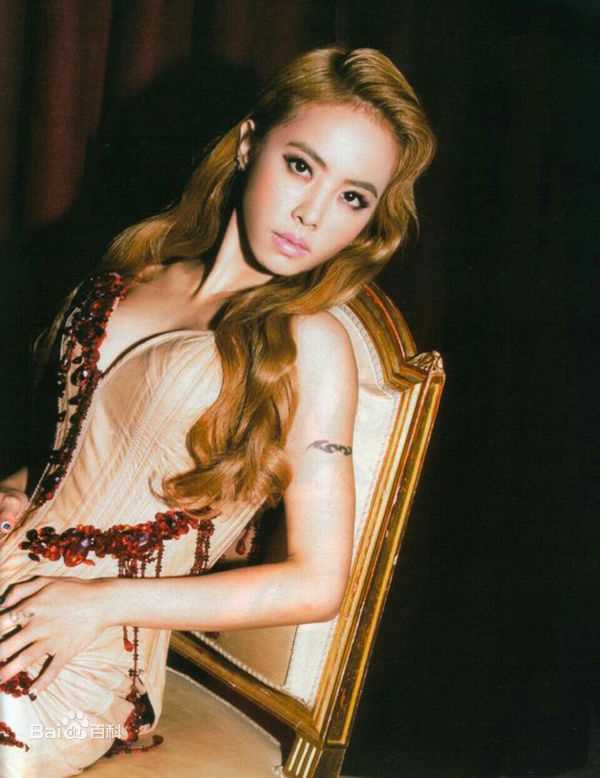 高清蔡依林(Jolin Tsai、 （韩）、ツァイ イーリン（日）、 （泰）)在2014《呸》中的图集