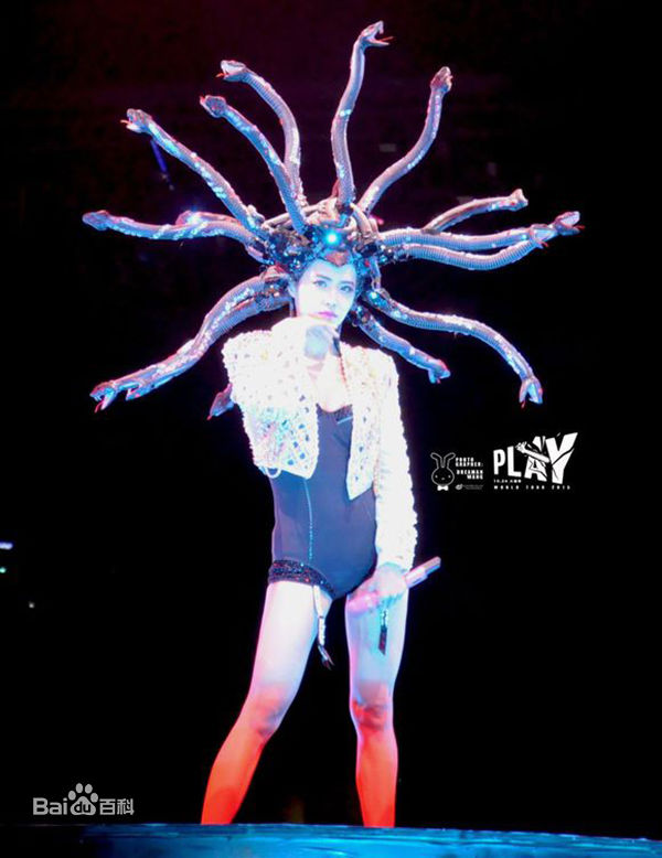 蔡依林(Jolin Tsai、 （韩）、ツァイ イーリン（日）、 （泰）)PLAY世界巡回演唱会1024大连站壁纸壁纸