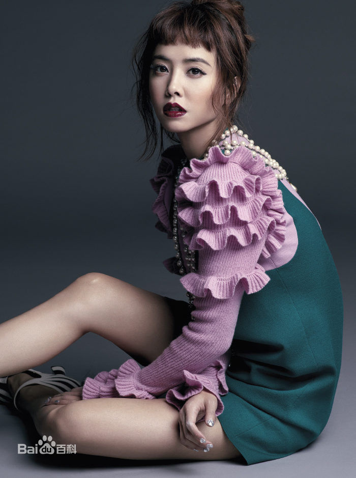 蔡依林(Jolin Tsai、 （韩）、ツァイ イーリン（日）、 （泰）)在《XNuyou女友》中的