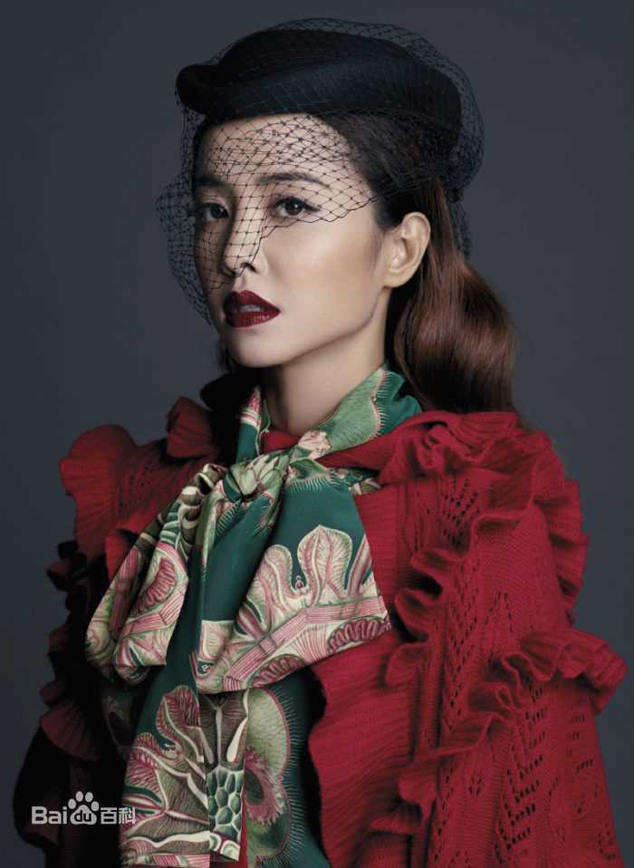 蔡依林(Jolin Tsai、 （韩）、ツァイ イーリン（日）、 （泰）)在《XNuyou女友》中的