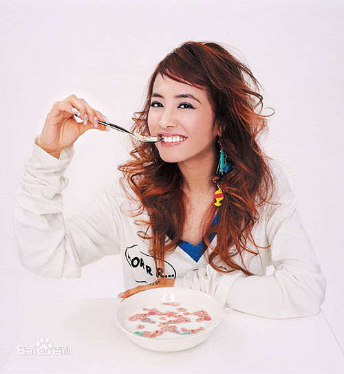 高清蔡依林(Jolin Tsai、 （韩）、ツァイ イーリン（日）、 （泰）)在《24堂英文日记课》中的图集