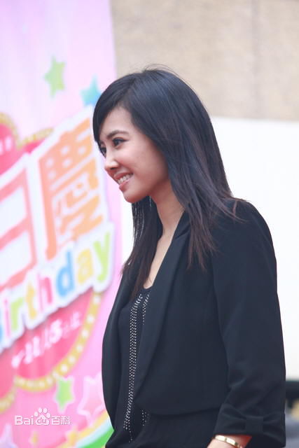 最全蔡依林(Jolin Tsai、 （韩）、ツァイ イーリン（日）、 （泰）)在2010.11.6 Jolin台中《Myself》改版签唱会中的壁纸