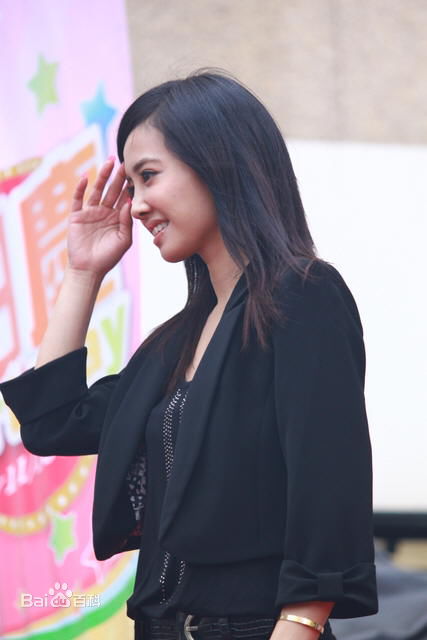 最全蔡依林(Jolin Tsai、 （韩）、ツァイ イーリン（日）、 （泰）)在2010.11.6 Jolin台中《Myself》改版签唱会中的壁纸