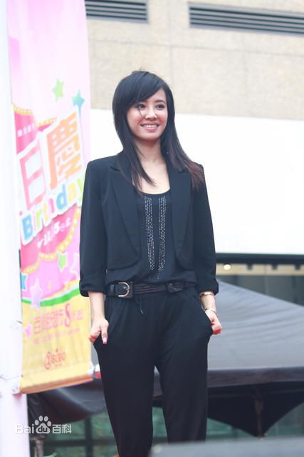 最全蔡依林(Jolin Tsai、 （韩）、ツァイ イーリン（日）、 （泰）)在2010.11.6 Jolin台中《Myself》改版签唱会中的壁纸