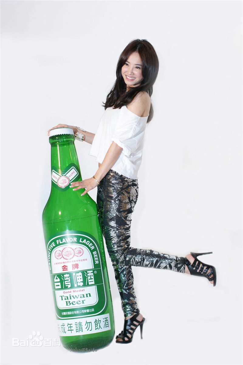 蔡依林(Jolin Tsai、 （韩）、ツァイ イーリン（日）、 （泰）)代言金牌台湾啤酒前后照片