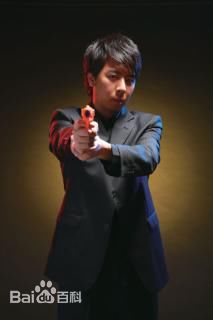 梁赫群(Vicent)前后照片