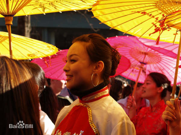 朱璇(Oceane Zhu)法国生活照素颜照相册