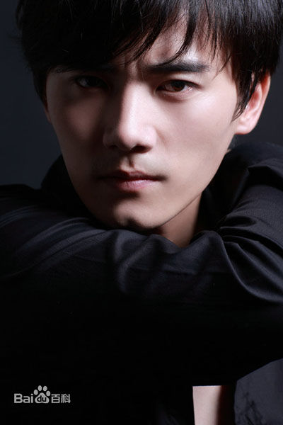 精选黄阅(Ivan)图片