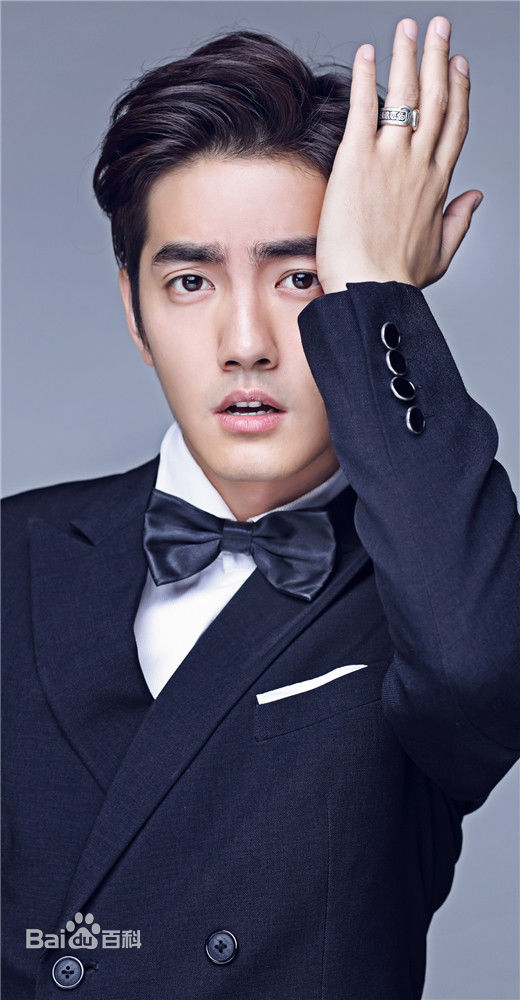 最新洪连城性感图片