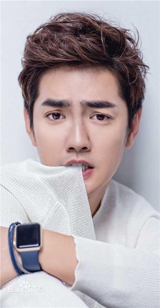 最新洪连城性感图片