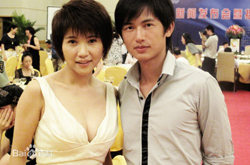 颜丙燕(Yan Bingyan)各类照片素颜照相册