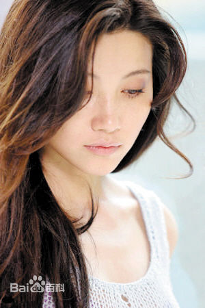 颜丙燕(Yan Bingyan)微博图片素颜照相册