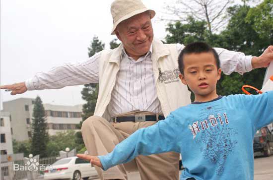 高清牛犇（bēn）在《花样爷爷》中的图集