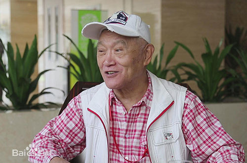 牛犇（bēn）前后照片