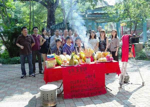 最新周采诗(Tracy)性感图片