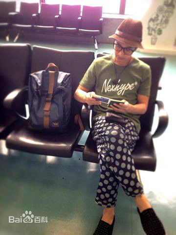 邱凯伟(Darren)生活照前后照片