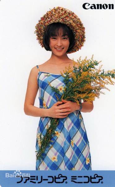 常盘贵子(ときわ たかこ、Takako Tokiwa)广告图素颜照壁纸