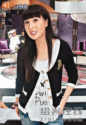 梅小惠(Cutie Mui Siu Wai)主持欢乐今宵图册