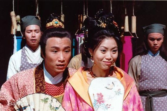 梅小惠(Cutie Mui Siu Wai)在《锦绣良缘》郑艳中的